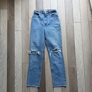 Abercrombie & Fitch straight ultra high rise size 25
